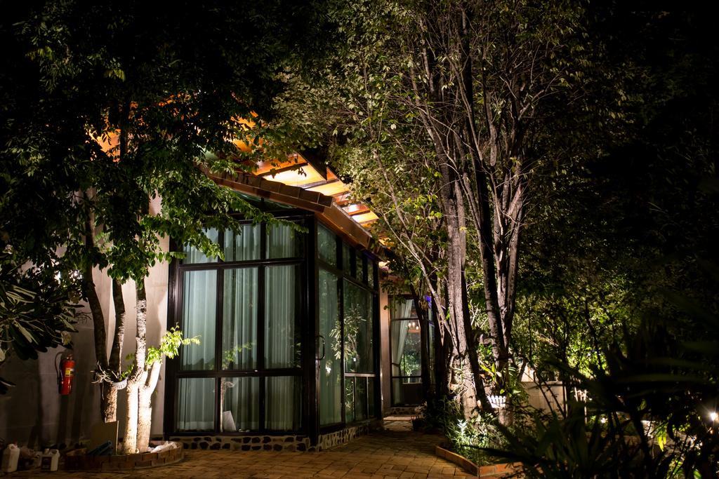 Foresto Sukhothai Guesthome Экстерьер фото
