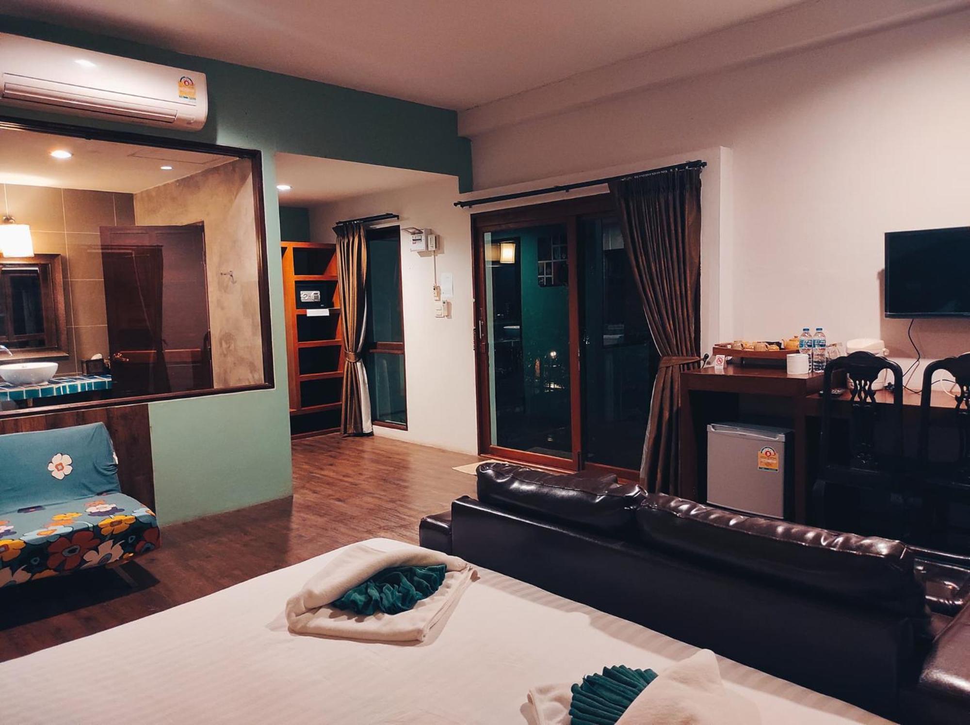 Foresto Sukhothai Guesthome Номер фото